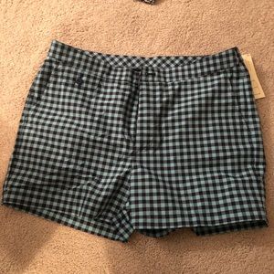 2 pairs swim trunks